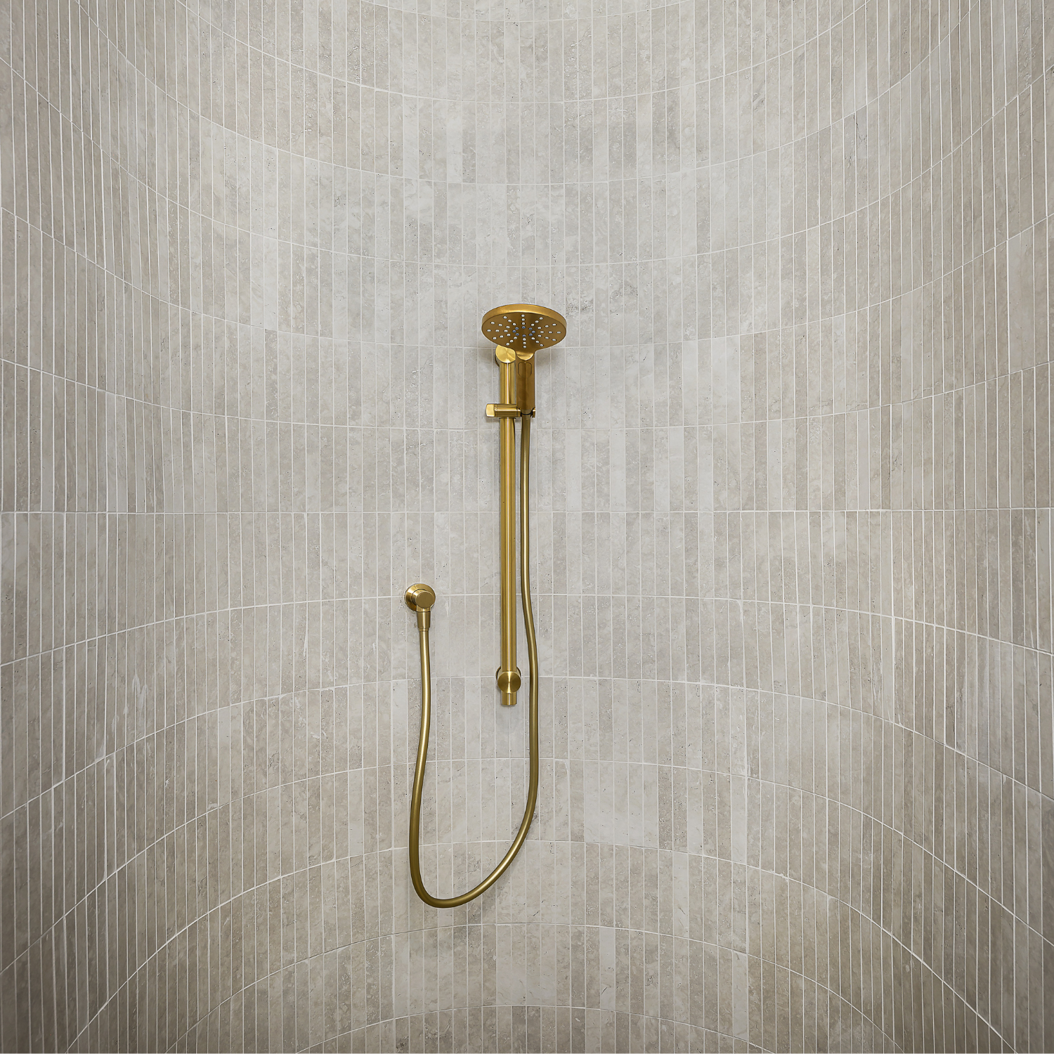 City Life Shower On Rail Set