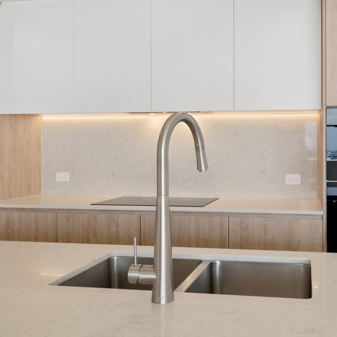 City Life Inox Pull Out Kitchen Mixer