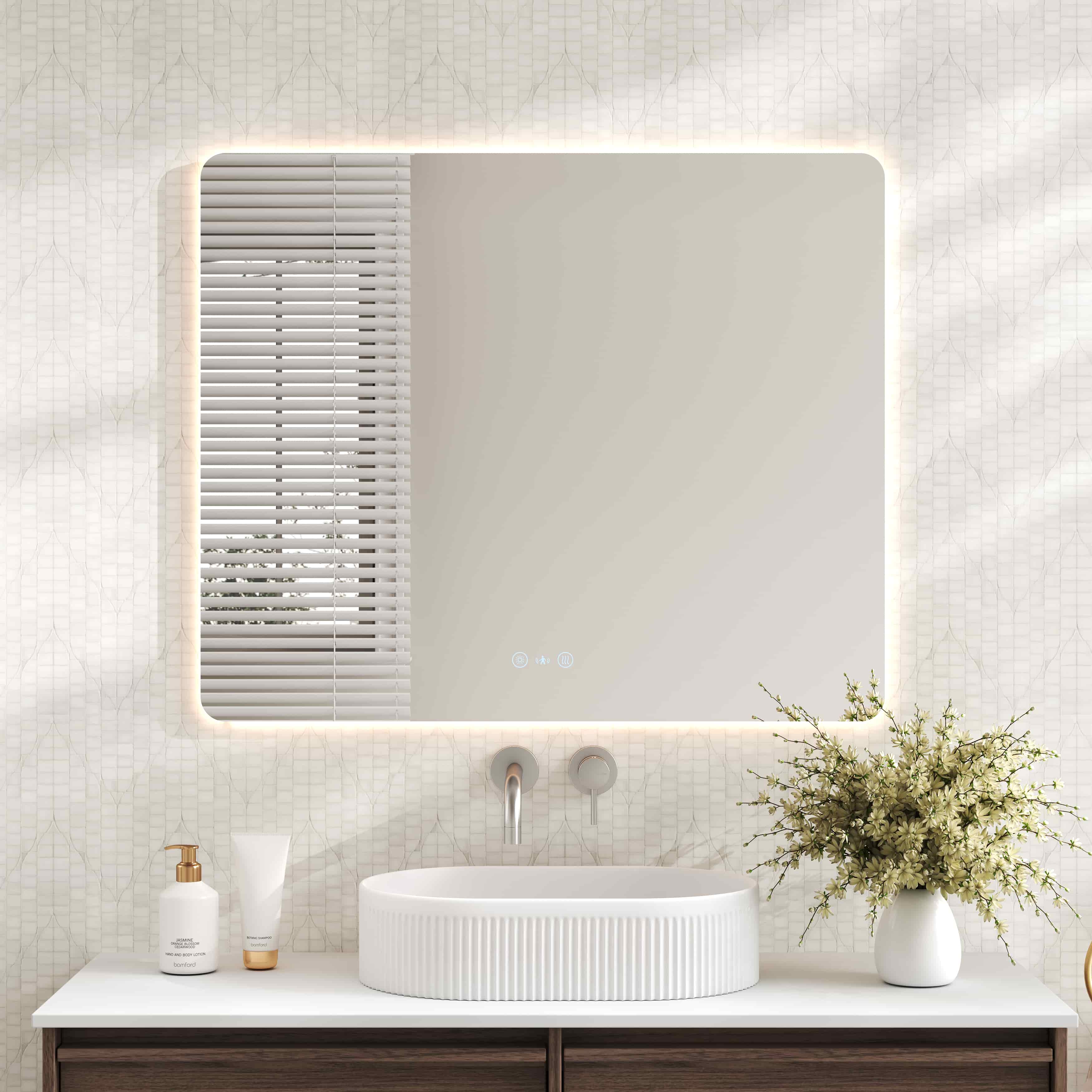 Luna LED Rectangular Mirror 900mm - with Adjustable LED Lighting